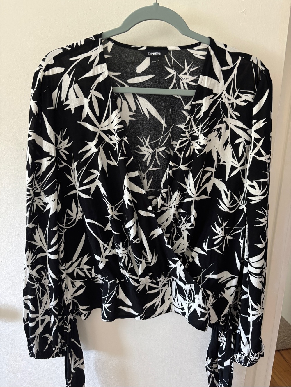 Express Black & White Botanical Wrap Top